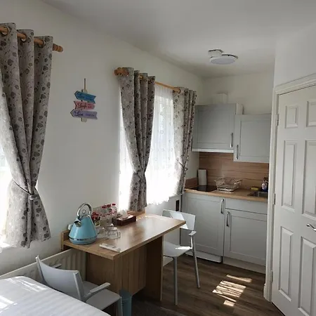 Privatunterkunft Cozy Room,private Bathroom,private Kitchynete *