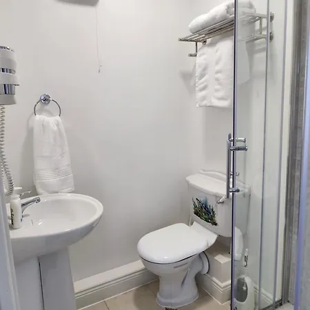 Cozy Room,private Bathroom,private Kitchynete Δωμάτια σε οικογενειακή κατοικία